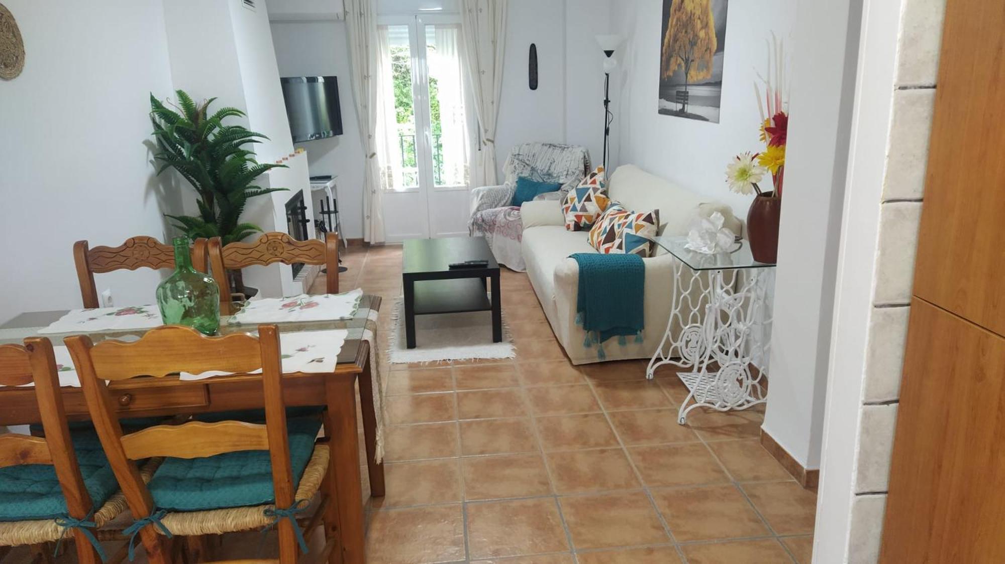 La Casa De Mayfer Benamahoma
